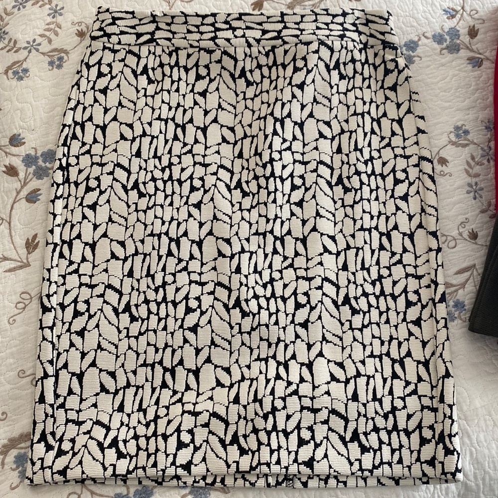 Ann Taylor Factory size 8